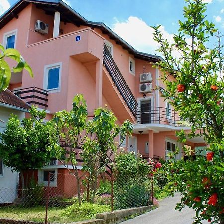 Apartments With A Parking Space Bilice, Krka - 13545 Šibenik Exterior foto
